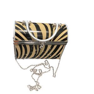 Clutch Purse Metal With Silver Tone Hardware And Chain Strap Velvet Lining Mrror